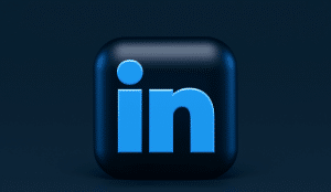LinkedIn ist mehr als nur eine Social-Media-Plattform. Richtig genutzt, kann dich die Businessplattform auch bei der Kundenakquise unterstützen.